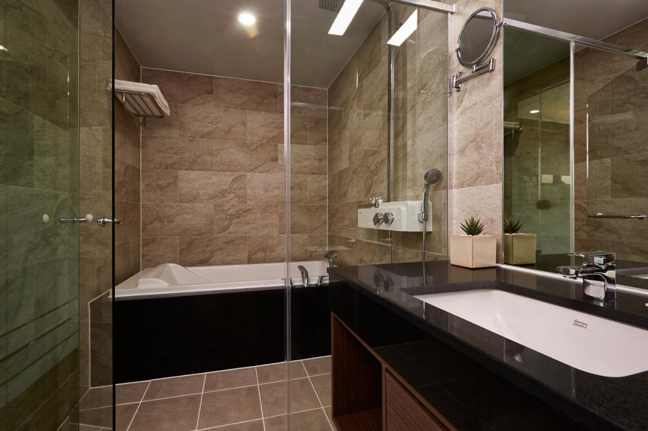 Raonstay In Perla Hotel Jinju Exterior photo